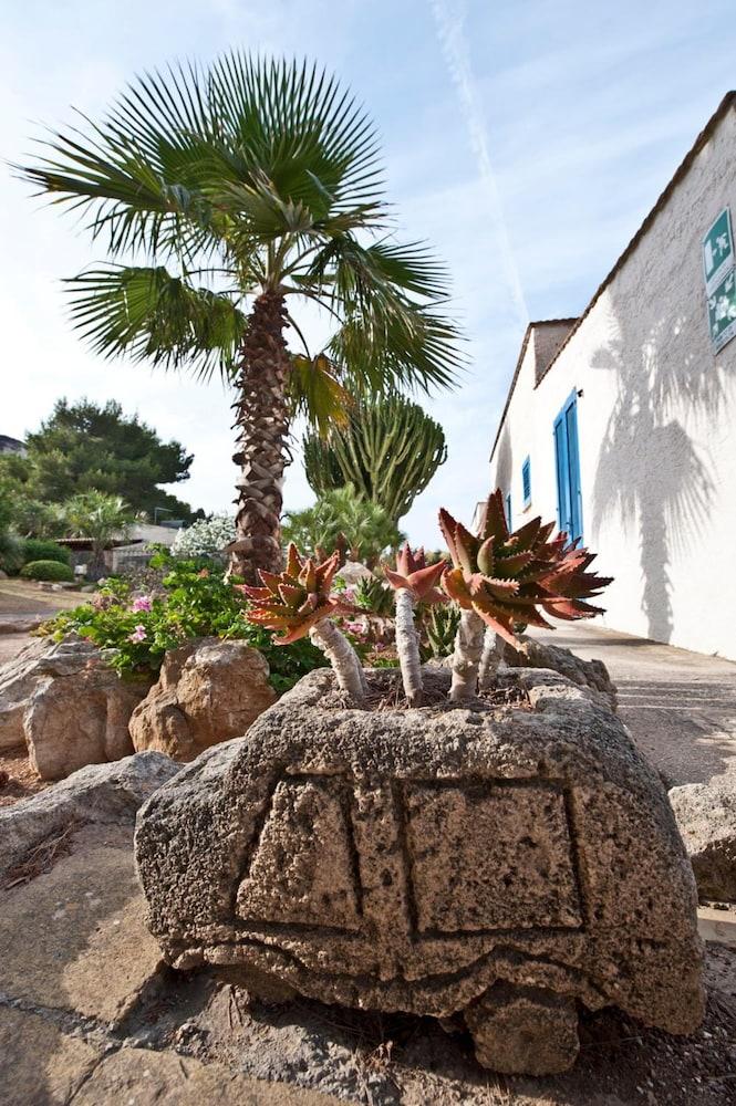 Apartahotel Miramare 3*